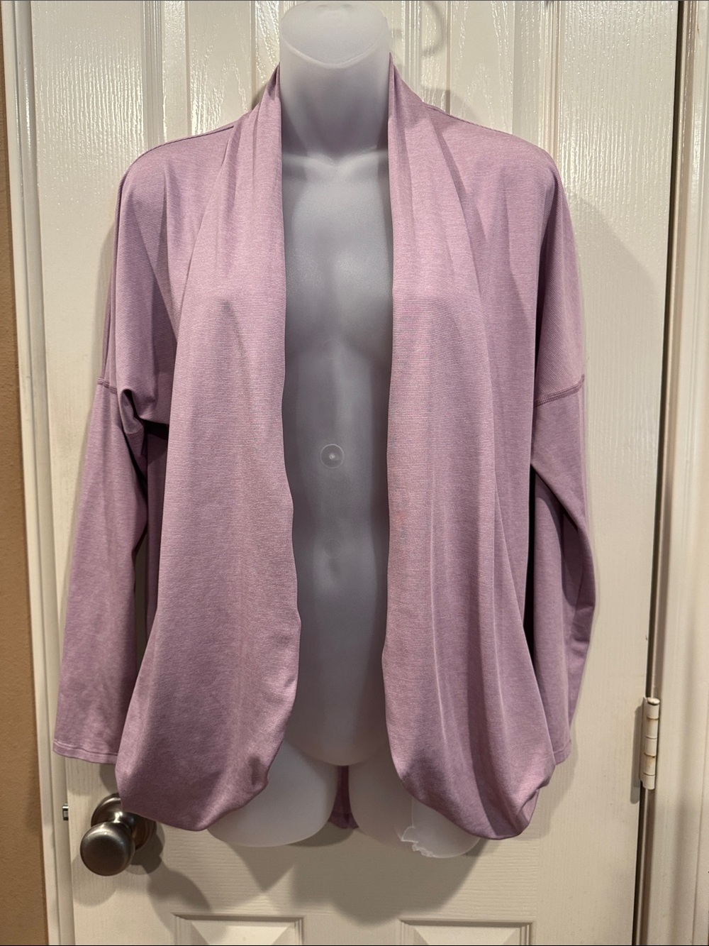 Lucy Athleisure Lilac Open Front Cardigan. Sz
